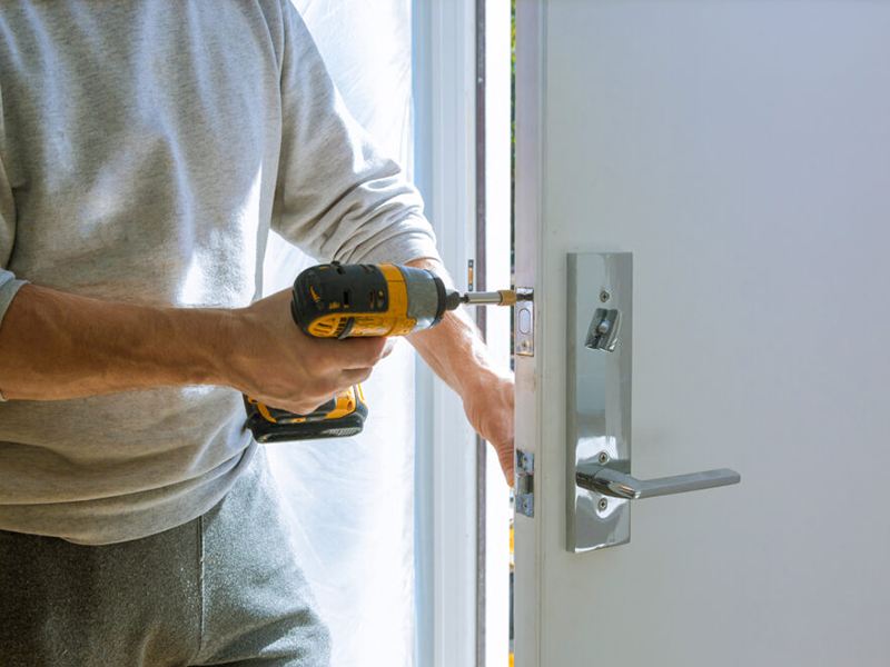 https://illinoishomehero.com/wp-content/uploads/2025/10/homehero-commercial-image-2.png